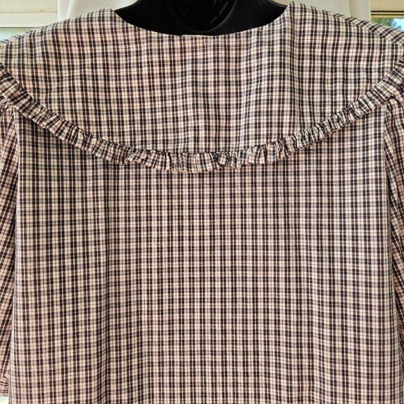 Levi’s Gingham Button Up Top size L - Picture 6 of 6